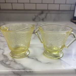 Hazel Atlas Florentine Creamer & Sugar Set